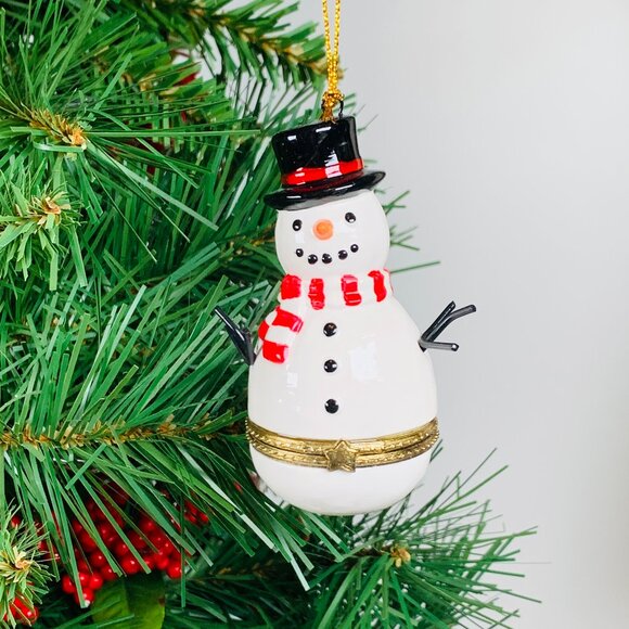 Snowman Stick Arms Porcelain Hinged Surprise Gift Trinket Box Christmas Ornament - Picture 1 of 4